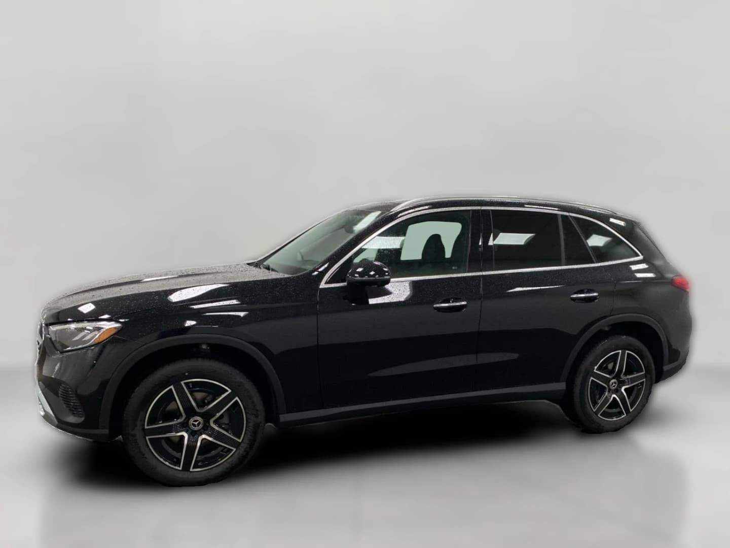 Mercedes-Benz GLC GLC 300 4MATIC SUV 2026 — side view