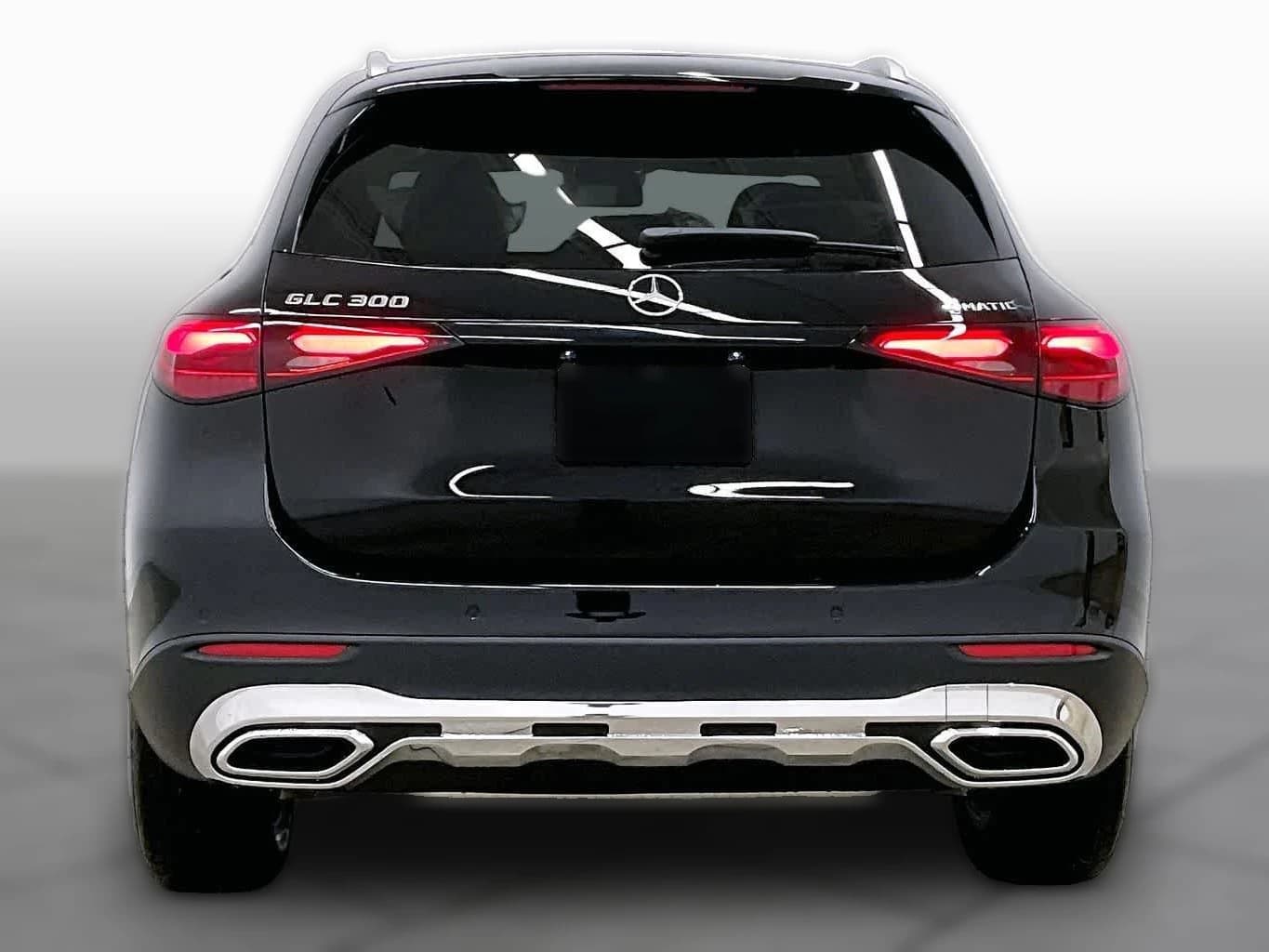 Mercedes-Benz GLC GLC 300 4MATIC SUV 2026 — side view
