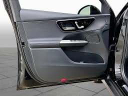 Mercedes-Benz GLC GLC 300 4MATIC SUV 2026 — side view