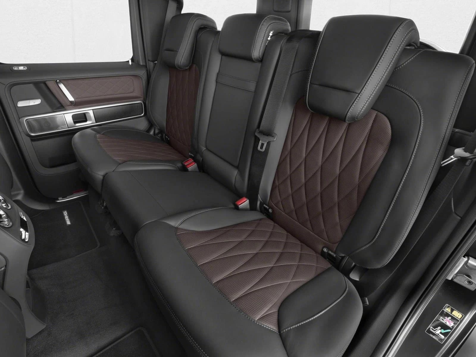 Mercedes-Benz G-Class G 550 SUV 2026 — side view