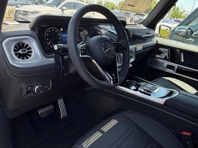 Mercedes-Benz G-Class G 550 SUV 2026 — side view