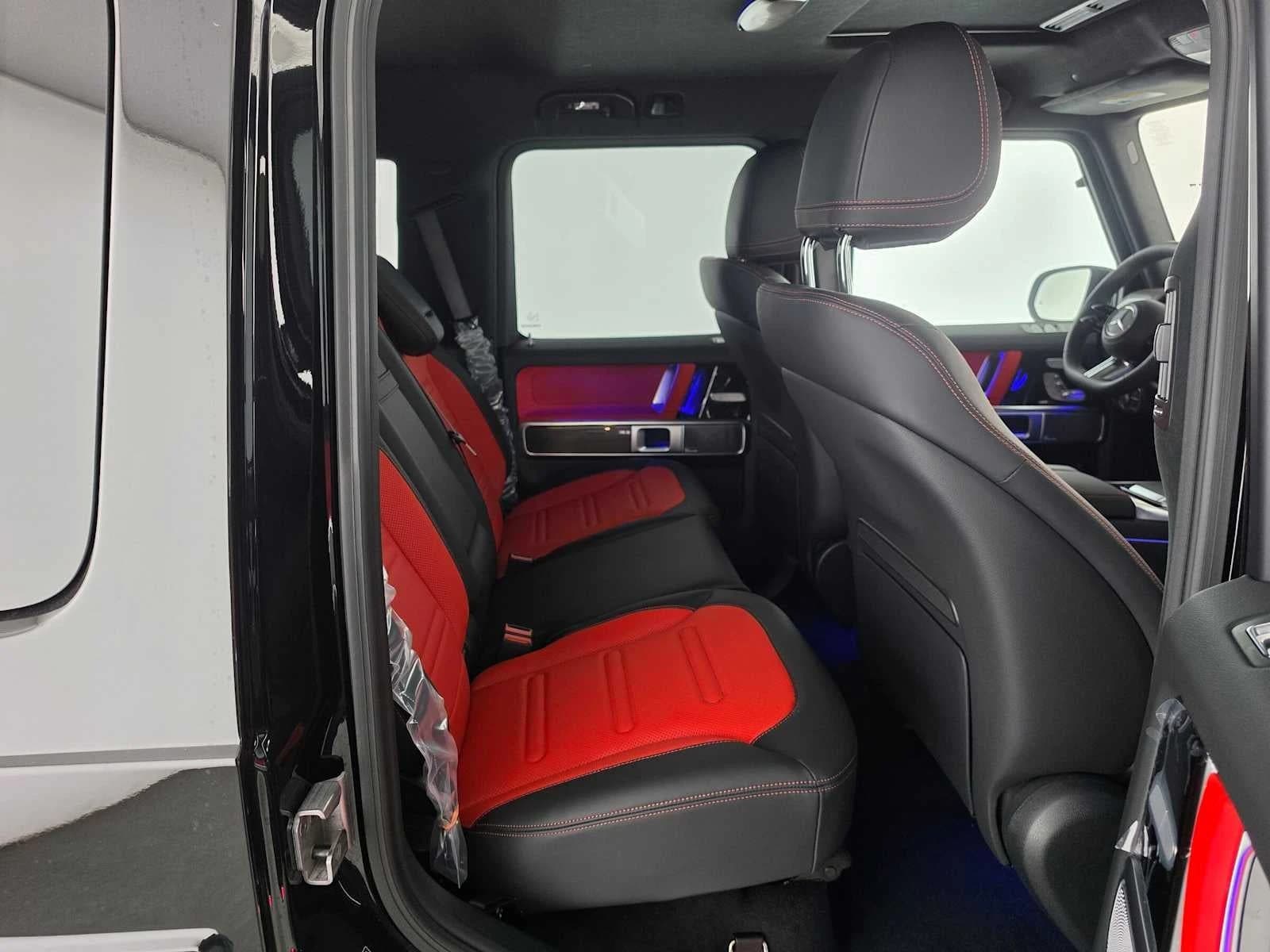 Mercedes-Benz G-Class G 550 SUV 2026 — side view