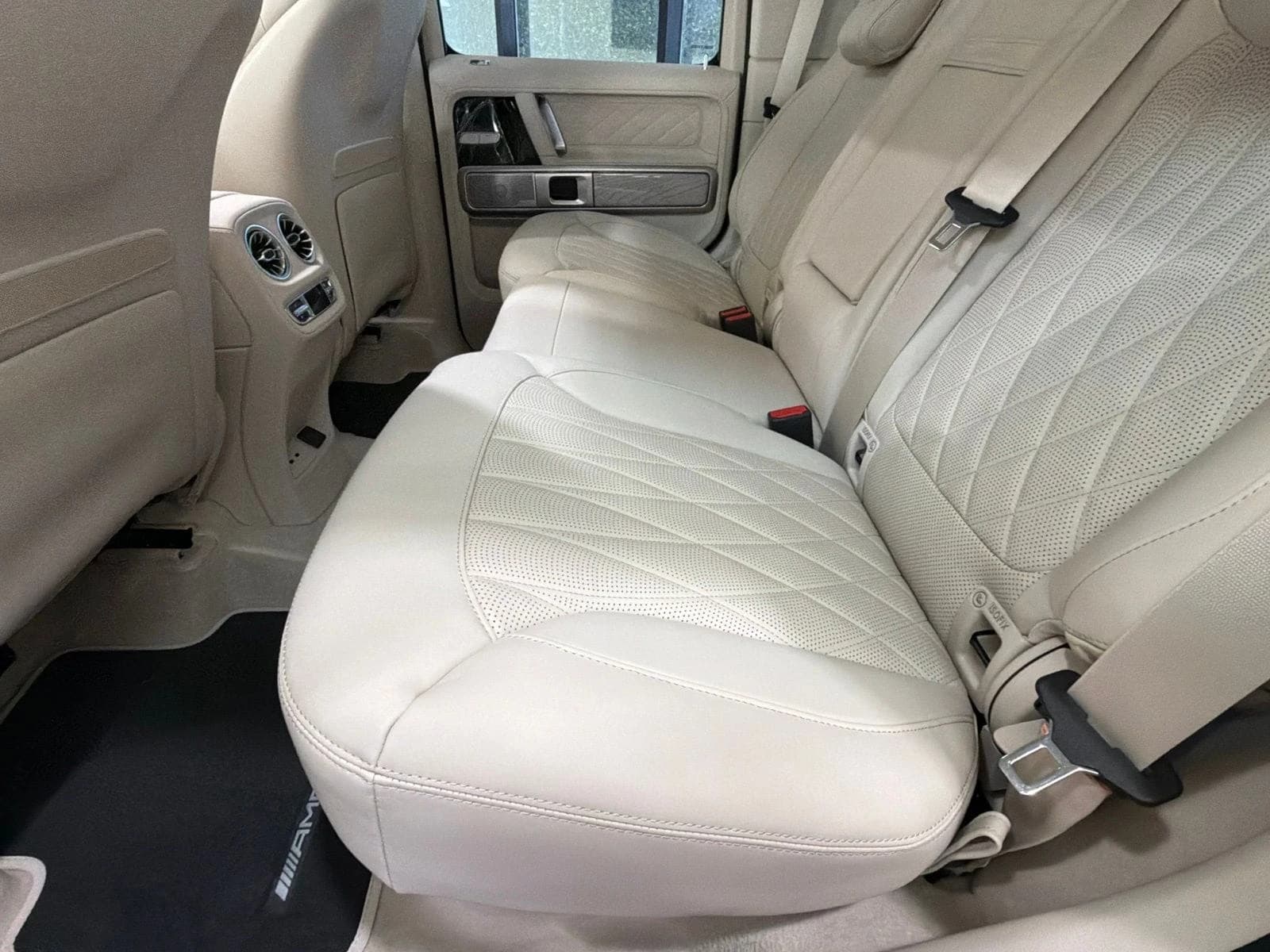 Mercedes-Benz G-Class AMG G 63 SUV 2027 — side view