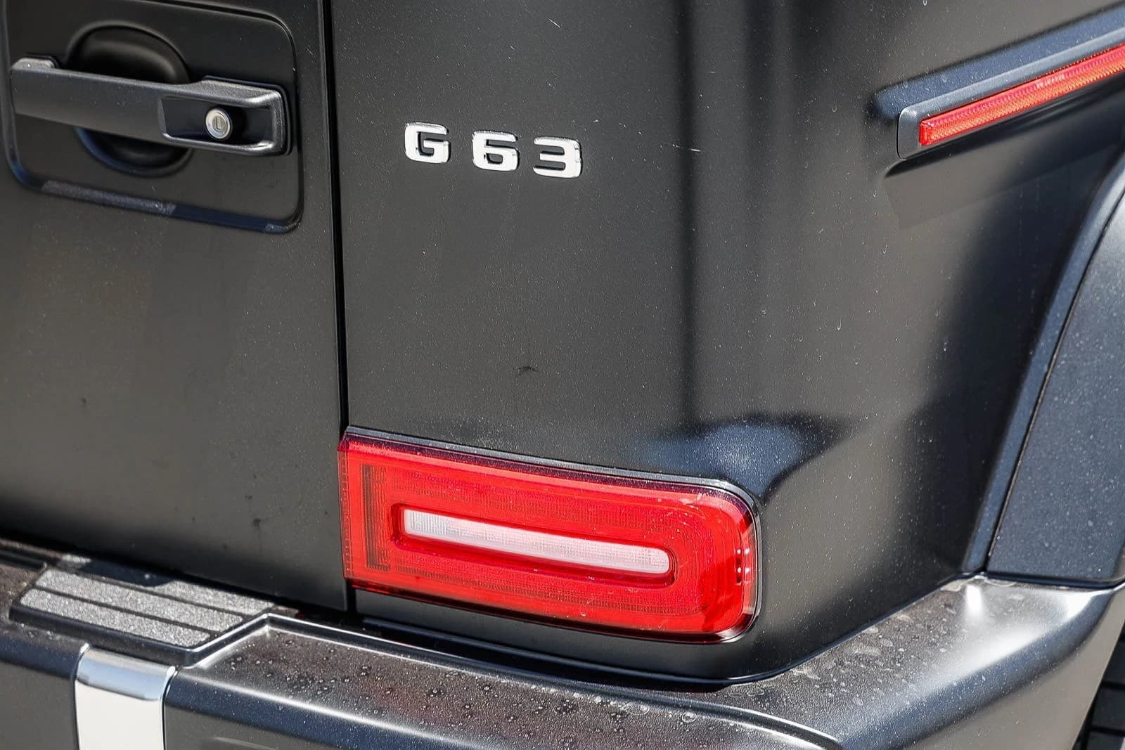 Mercedes-Benz G-Class AMG G 63 SUV 2026 — side view