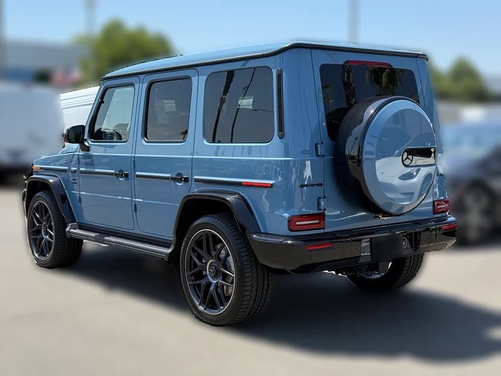 Mercedes-Benz G-Class AMG G 63 SUV 2027 — side view