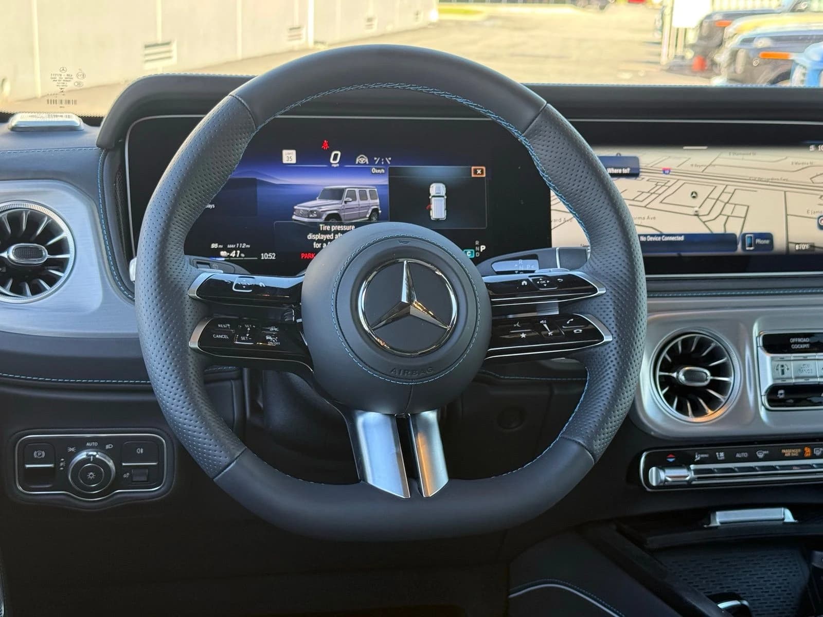 Mercedes-Benz G-Class G 580e SUV 2025 — side view