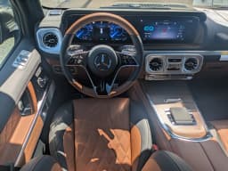 Mercedes-Benz G-Class G 580e SUV 2027 — side view