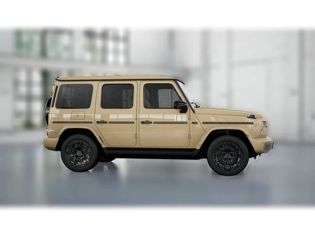 Mercedes-Benz G-Class G 580e SUV 2027 — side view