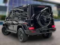 Mercedes-Benz G-Class G 580e SUV 2027 — side view