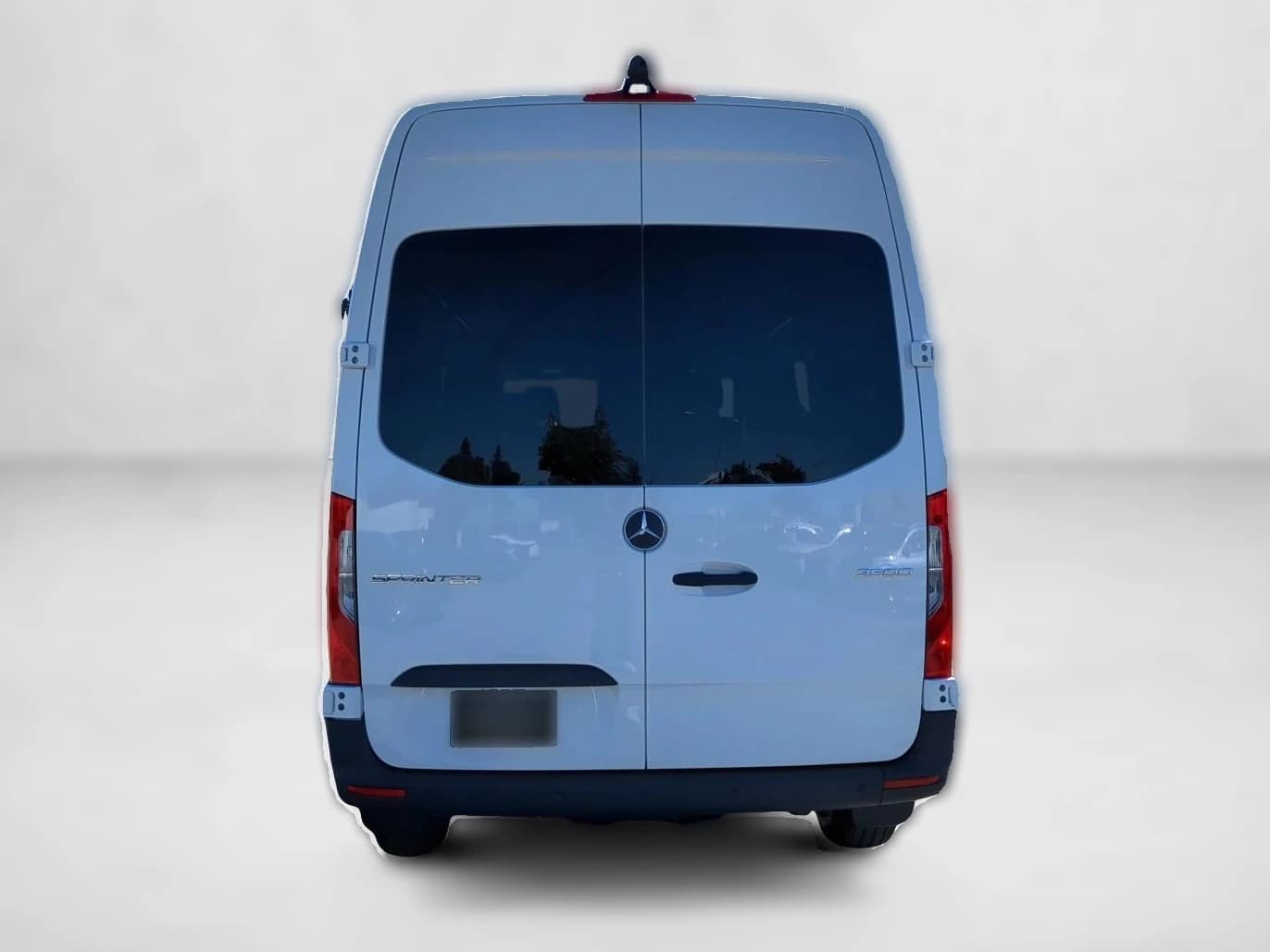 Mercedes-Benz Sprinter Cargo Van Standard Roof 4-Cyl Diesel 2500 Standard Roof I4 Diesel 144" RWD 2026 — side view