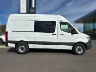Mercedes-Benz Sprinter Crew Van Standard Roof 4-Cyl Diesel 2500 Standard Roof I4 Diesel 144" RWD