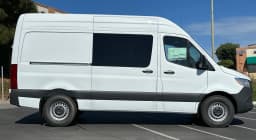 Mercedes-Benz Sprinter Crew Van Standard Roof 4-Cyl Diesel HO 2500 Standard Roof I4 Diesel HO 144" RWD 2025 — side view