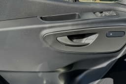 Mercedes-Benz Sprinter Crew Van Standard Roof 4-Cyl Diesel HO 2500 Standard Roof I4 Diesel HO 144" RWD 2025 — side view