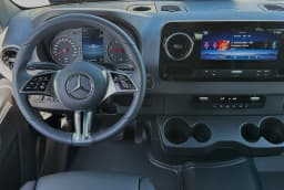 Mercedes-Benz Sprinter Crew Van Standard Roof 4-Cyl Diesel HO 2500 Standard Roof I4 Diesel HO 144" RWD 2025 — side view