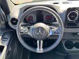 Mercedes-Benz Sprinter Crew Van High Roof 4-Cyl Diesel HO 2500 High Roof I4 Diesel HO 170" RWD 2025 — side view