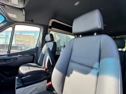Mercedes-Benz Sprinter Crew Van High Roof 4-Cyl Diesel HO 2500 High Roof I4 Diesel HO 170" RWD 2025 — side view