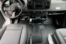 Mercedes-Benz Sprinter Crew Van Standard Roof 4-Cyl Diesel 2500 Standard Roof I4 Diesel 144" RWD 2026 — side view
