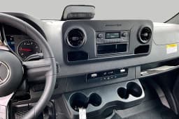 Mercedes-Benz Sprinter Crew Van Standard Roof 4-Cyl Diesel 2500 Standard Roof I4 Diesel 144" RWD 2026 — side view