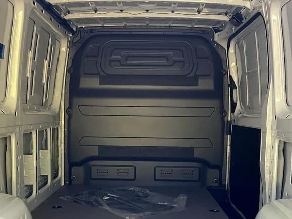 Mercedes-Benz Sprinter Cargo Van Standard Roof 4-Cyl Diesel 2500 Standard Roof I4 Diesel 144" RWD 2026 — side view