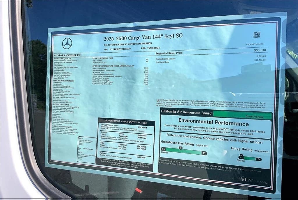Mercedes-Benz Sprinter Cargo Van Standard Roof 4-Cyl Diesel 2500 Standard Roof I4 Diesel 144" RWD 2026 — side view