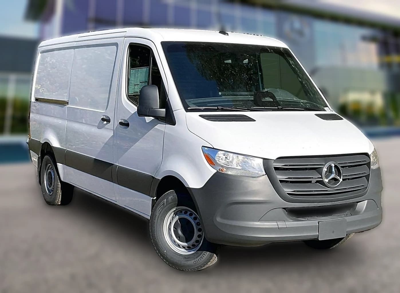 Mercedes-Benz Sprinter Cargo Van Standard Roof 4-Cyl Diesel 2500 Standard Roof I4 Diesel 144" RWD 2026 — side view