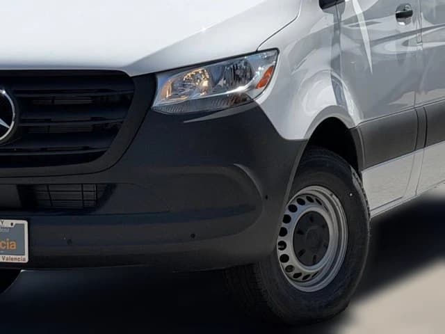 Mercedes-Benz Sprinter Cargo Van Standard Roof 4-Cyl Diesel 2500 Standard Roof I4 Diesel 144" RWD 2026 — side view