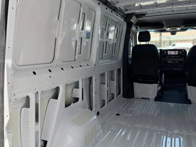 Mercedes-Benz Sprinter Cargo Van Standard Roof 4-Cyl Diesel 2500 Standard Roof I4 Diesel 144" RWD 2026 — side view