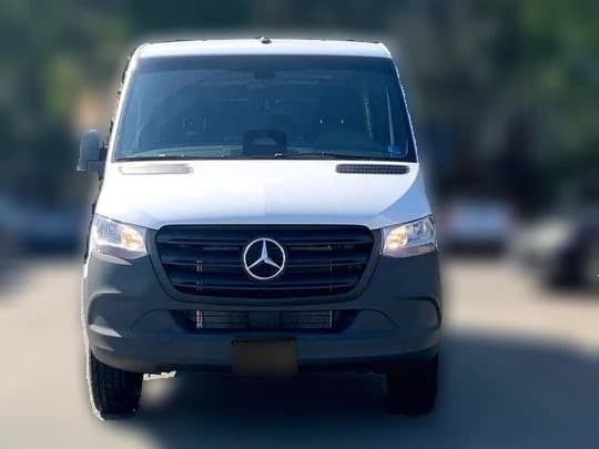 Mercedes-Benz Sprinter Crew Van Standard Roof 4-Cyl Diesel 2500 Standard Roof I4 Diesel 144" RWD 2026 — side view