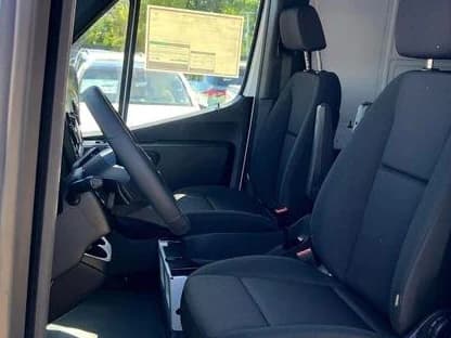 Mercedes-Benz Sprinter Crew Van Standard Roof 4-Cyl Diesel 2500 Standard Roof I4 Diesel 144" RWD 2026 — side view