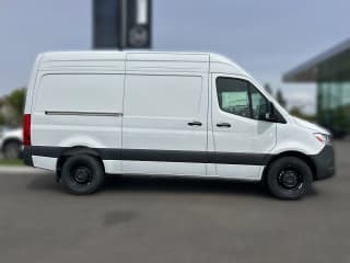 Mercedes-Benz Sprinter Cargo Van Standard Roof 4-Cyl Diesel 2500 Standard Roof I4 Diesel 144" RWD