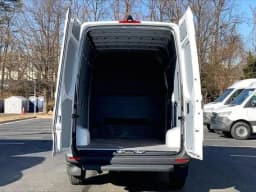 Mercedes-Benz Sprinter Crew Van Standard Roof 4-Cyl Diesel 2500 Standard Roof I4 Diesel 144" RWD 2026 — side view