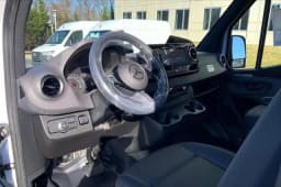 Mercedes-Benz Sprinter Crew Van Standard Roof 4-Cyl Diesel 2500 Standard Roof I4 Diesel 144" RWD 2026 — side view