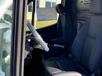 Mercedes-Benz Sprinter Crew Van Standard Roof 4-Cyl Diesel 2500 Standard Roof I4 Diesel 144" RWD 2026 — side view