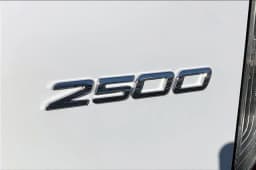 Mercedes-Benz Sprinter Crew Van Standard Roof 4-Cyl Diesel 2500 Standard Roof I4 Diesel 144" RWD 2026 — side view