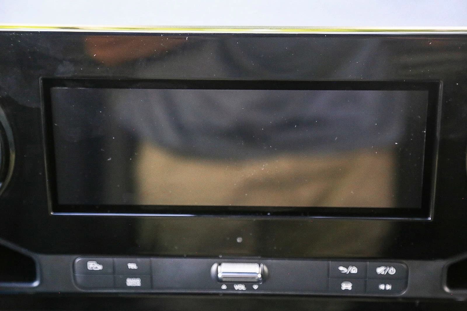 Mercedes-Benz Sprinter Cargo Van Standard Roof 4-Cyl Diesel 2500 Standard Roof I4 Diesel 144" RWD 2026 — side view