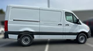 Mercedes-Benz Sprinter Crew Van Standard Roof 4-Cyl Diesel 2500 Standard Roof I4 Diesel 144" RWD