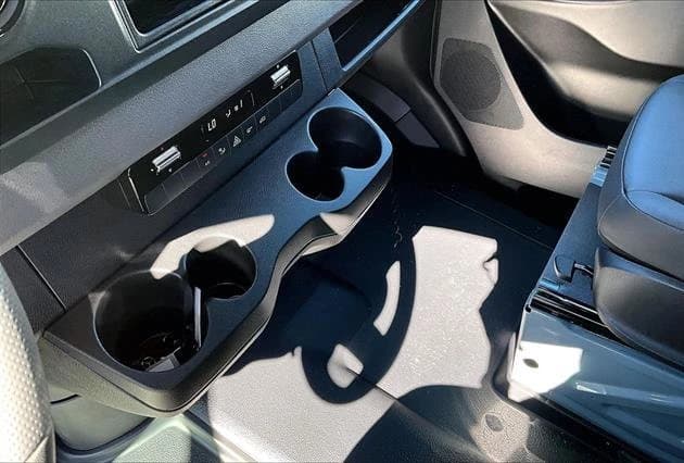 Mercedes-Benz Sprinter Cargo Van Standard Roof 4-Cyl Diesel 2500 Standard Roof I4 Diesel 144" RWD 2026 — side view