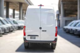 Mercedes-Benz Sprinter Crew Van Standard Roof 4-Cyl Diesel 2500 Standard Roof I4 Diesel 144" RWD 2026 — side view