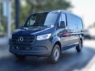 Mercedes-Benz Sprinter Crew Van Standard Roof 4-Cyl Diesel HO 2500 Standard Roof I4 Diesel HO 144" RWD