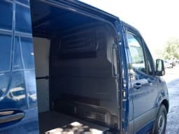 Mercedes-Benz Sprinter Crew Van Standard Roof 4-Cyl Diesel HO 2500 Standard Roof I4 Diesel HO 144" RWD 2026 — side view