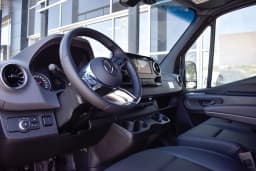 Mercedes-Benz Sprinter Crew Van Standard Roof 4-Cyl Diesel HO 2500 Standard Roof I4 Diesel HO 144" RWD 2026 — side view