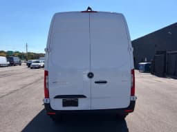 Mercedes-Benz Sprinter Cargo Van Standard Roof 4-Cyl Diesel HO 2500 Standard Roof I4 Diesel HO 144" RWD 2025 — side view