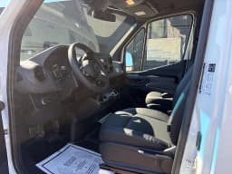 Mercedes-Benz Sprinter Cargo Van Standard Roof 4-Cyl Diesel HO 2500 Standard Roof I4 Diesel HO 144" RWD 2025 — side view