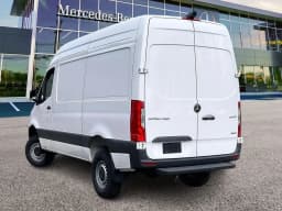 Mercedes-Benz Sprinter Crew Van Standard Roof 4-Cyl Diesel HO 2500 Standard Roof I4 Diesel HO 144" AWD 2026 — side view