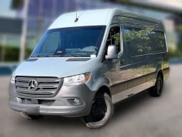 Mercedes-Benz Sprinter Crew Van High Roof 4-Cyl Diesel HO 2500 High Roof I4 Diesel HO 170" RWD 2026 — side view