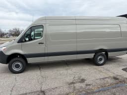 Mercedes-Benz Sprinter Cargo Van High Roof 4-Cyl Diesel HO 2500 High Roof I4 Diesel HO 170" Extended AWD 2026 — side view