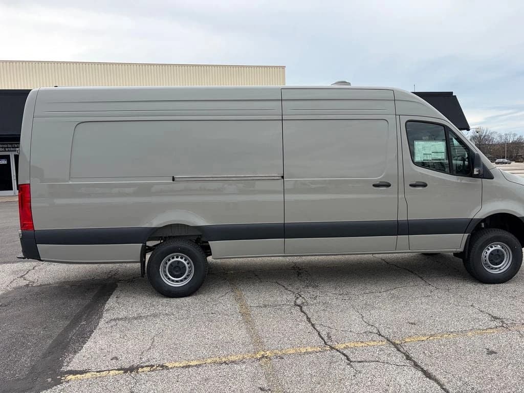 Mercedes-Benz Sprinter Cargo Van High Roof 4-Cyl Diesel HO 2500 High Roof I4 Diesel HO 170" Extended AWD 2026 — side view