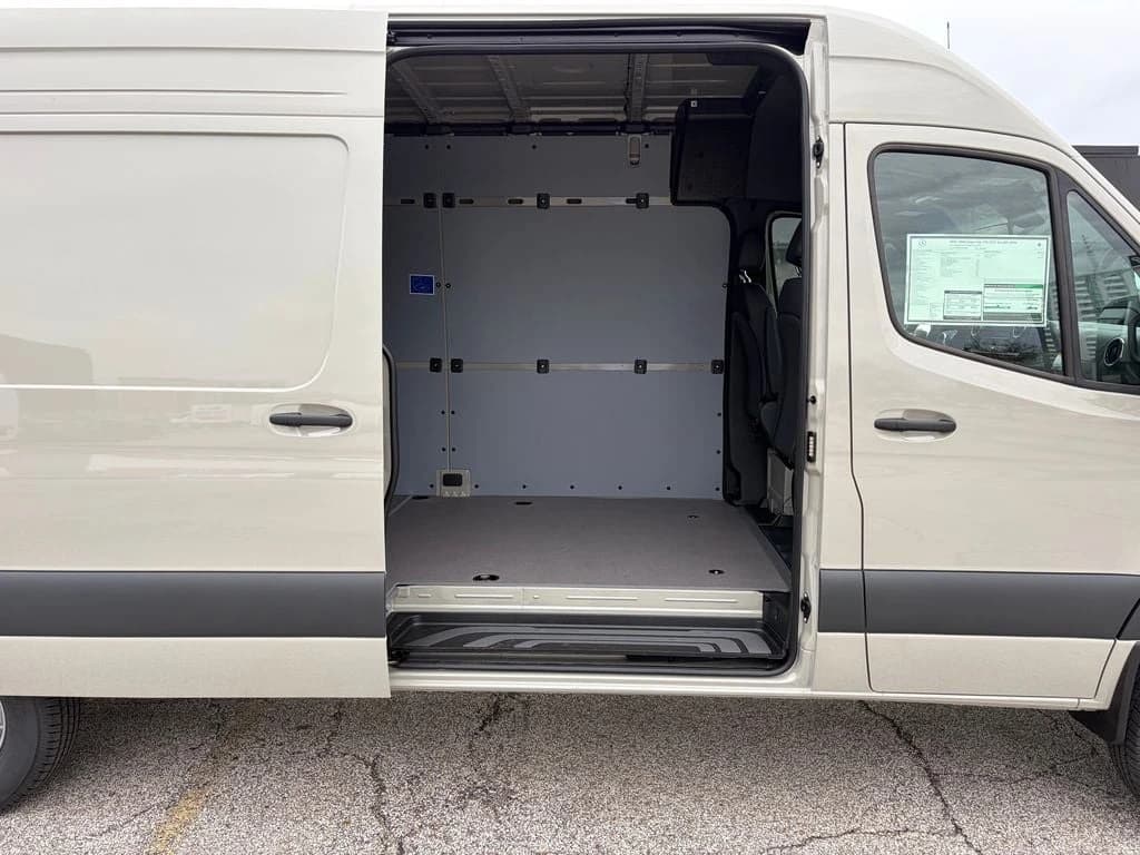 Mercedes-Benz Sprinter Cargo Van High Roof 4-Cyl Diesel HO 2500 High Roof I4 Diesel HO 170" Extended AWD 2026 — side view