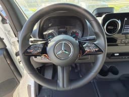 Mercedes-Benz eSprinter Cargo Van High Roof 2500 High Roof 170" RWD 2025 — side view
