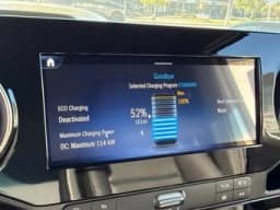 Mercedes-Benz eSprinter Cargo Van High Roof 2500 High Roof 170" RWD 2025 — side view
